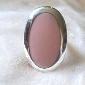Elegant Pink Ring